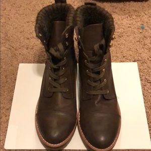 Tommy Hilfiger brown winter boots!!